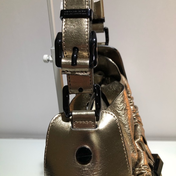 Burberry Metallic Leather Handbag Goldstone - Picture 4 of 16